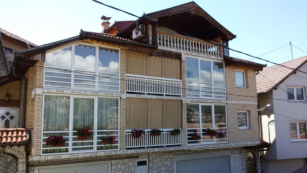 Holiday Home Old Town サラエヴォ エクステリア 写真